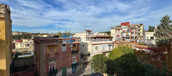 Apartamento de 2 habitaciónes en Naples, Italy No. 33738 23