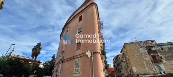 Apartamento de 2 habitaciónes en Naples, Italy No. 33738 2