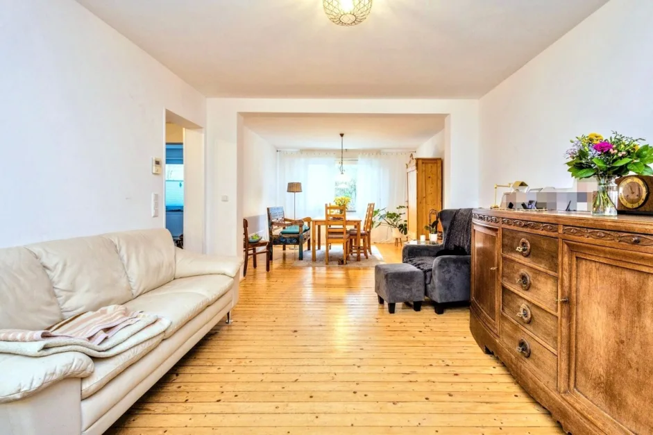 4 bedrooms House in Leverkusen, Germany No. 38089