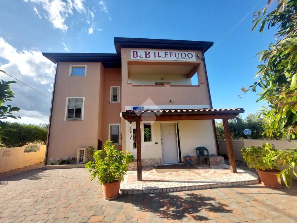 5 bedrooms House in Sellia Marina, Italy No. 329160