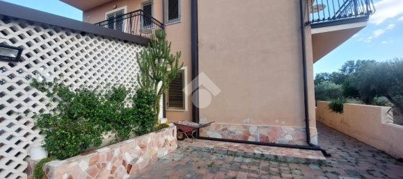 5 bedrooms House in Sellia Marina, Italy No. 329160 17