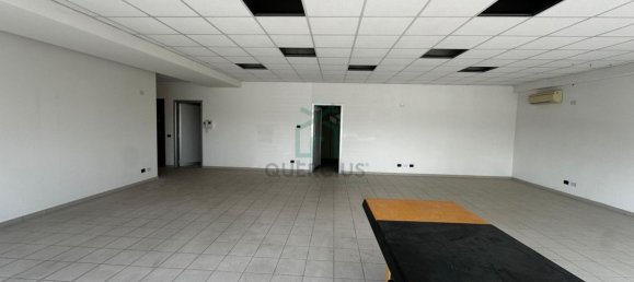 120m² Office in San Martino Buon Albergo, Italy No. 347274 8