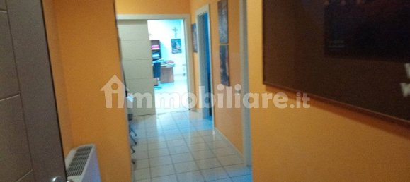 Офис с 2 комнатами в Сен Кристоф, Италия № 154740 4