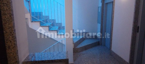 Офис с 2 комнатами в Сен Кристоф, Италия № 154740 3