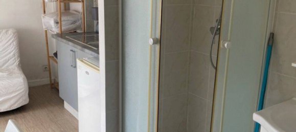 Studio in Paris, France, Nr. 329090 4