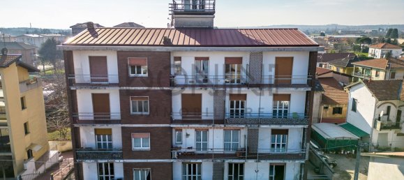 4 rooms Apartment in Tradate, Italy No. 226353 48