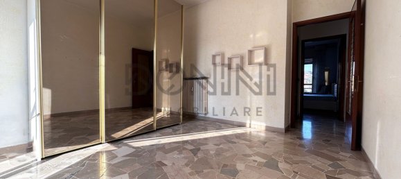 4 rooms Apartment in Tradate, Italy No. 226353 16