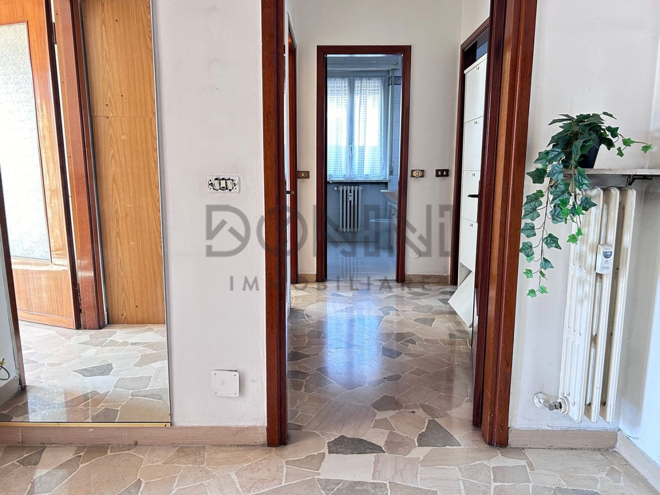 4 rooms Apartment in Tradate, Italy No. 226353