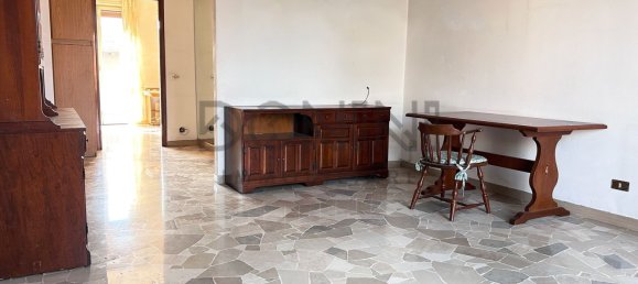 4 rooms Apartment in Tradate, Italy No. 226353 26
