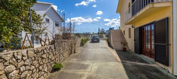 4 bedrooms House in Juncal, Portugal No. 29000 9