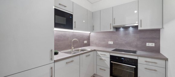 2 rooms Apartment in Alsergrund, Austria No. 184117 4