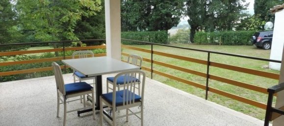 Casa de 7 habitaciónes en Apiro, Italy No. 20116 14