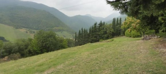 Casa de 7 habitaciónes en Apiro, Italy No. 20116 5