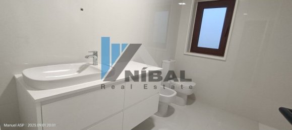 4 غرف نوم فيلا في Vila Nova de Gaia, Portugal رقم 126295 25