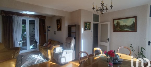 Casa de 5 divisões em Saint-Maur, France N.º 348996 2