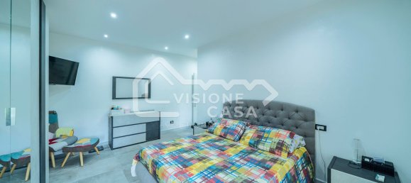 4 chambres Appartement à Reggio Emilia, Italy No. 330640 7