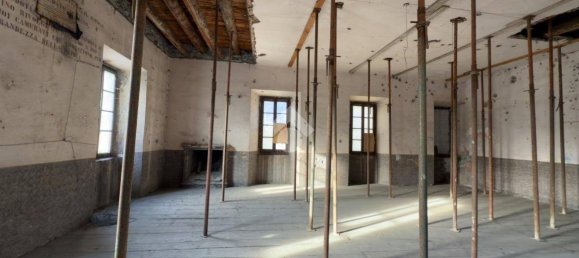 Propiedad comercial en Tirano, Italy 700 m² No. 8670 12