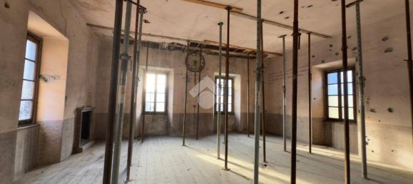 Propiedad comercial en Tirano, Italy 700 m² No. 8670 14