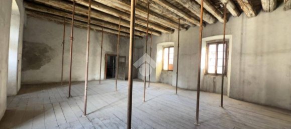 Propiedad comercial en Tirano, Italy 700 m² No. 8670 8