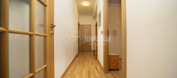 4 rooms Apartment in Perugia, Italy No. 103506 10
