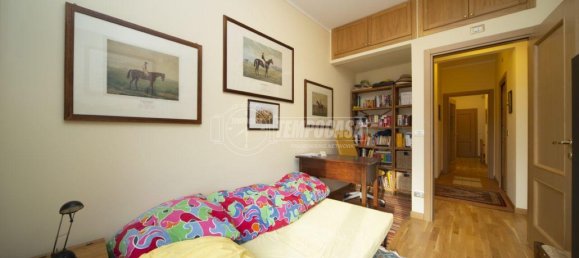 4 rooms Apartment in Perugia, Italy No. 103506 9