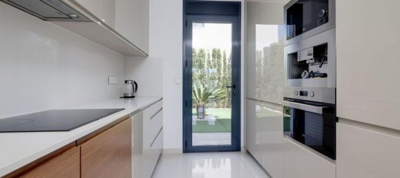 4 Schlafzimmer Villa in San Miguel de Salinas, Spain, Nr. 190448 13