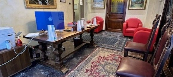 3 bedrooms Commercial property in Turin, Italy No. 132432 16