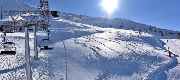 3 bedrooms Commercial property in Turin, Italy No. 132432 4