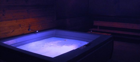 3 bedrooms Commercial property in Turin, Italy No. 132432 11