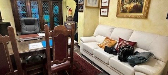 3 bedrooms Commercial property in Turin, Italy No. 132432 25