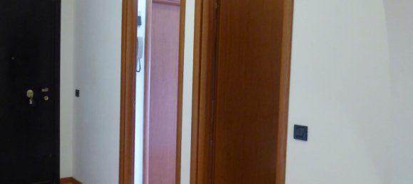 3 rooms Apartment in Solaro, Italy No. 255260 15