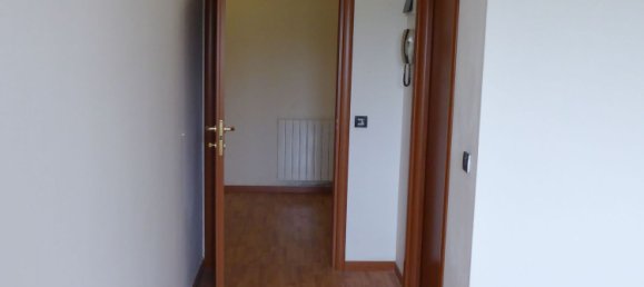 3 rooms Apartment in Solaro, Italy No. 255260 13