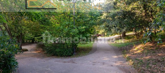 1-Zimmer Gewerbliche Immobilie in Rome, Italy, Nr. 386980 17