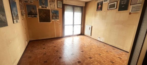 Квартира с 3 комнатами в Веллетри, Италия № 2032 11