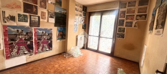 Квартира с 3 комнатами в Веллетри, Италия № 2032 12