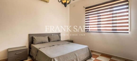 3 bedrooms Bungalow in Swieqi, Malta No. 140 6