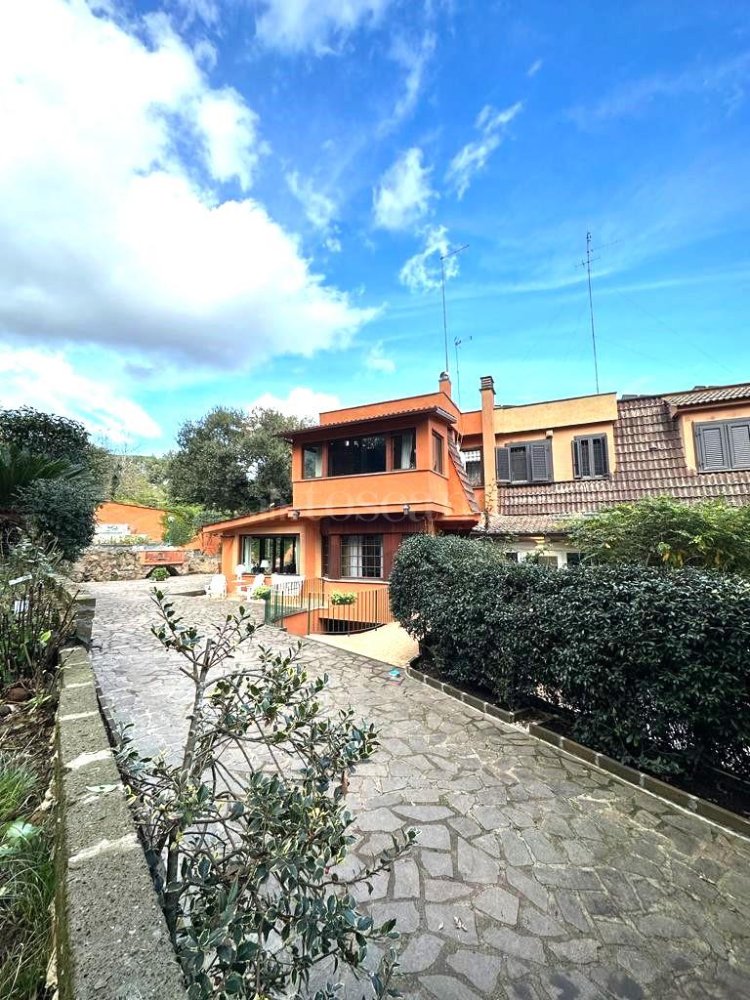 6غرفة فيلا في Formello, Italy رقم 70722