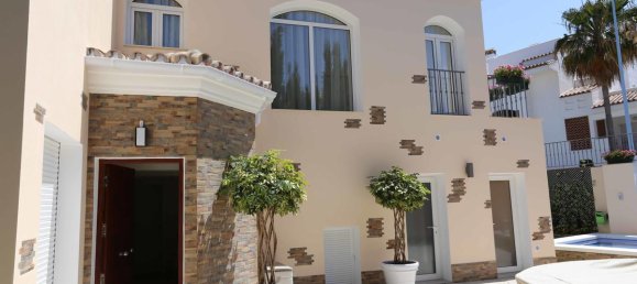 3 غرف نوم منزل في Marbella, Spain رقم 28219 2