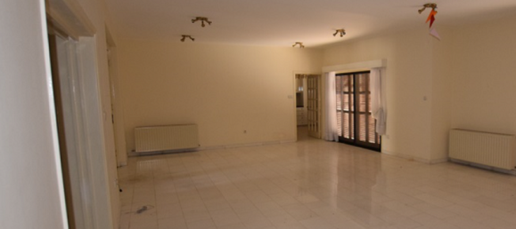 Дом с 5 спальнями в Строволос, Кипр № 6642 3