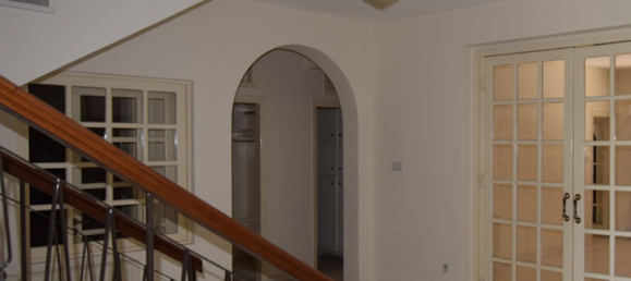 Дом с 5 спальнями в Строволос, Кипр № 6642 11