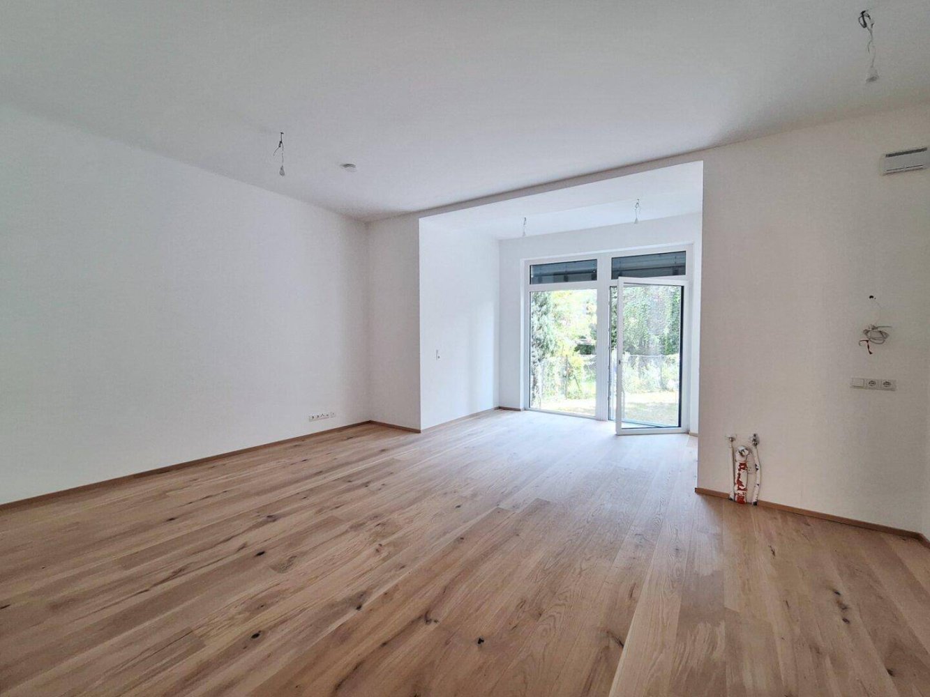 3 rooms Apartment in Innsbruck-Stadt, Austria No. 207306