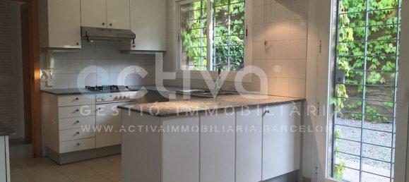 4 bedrooms House in Sant Just Desvern, Spain No. 172100 3