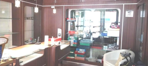 30m² Commercial property in Bologna, Italy No. 317102 5