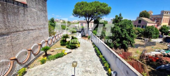 Вилла с 5 спальнями в Неаполь, Италия № 257543 22