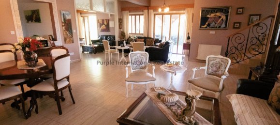5 bedrooms Villa in Pervolia, Cyprus No. 979 19