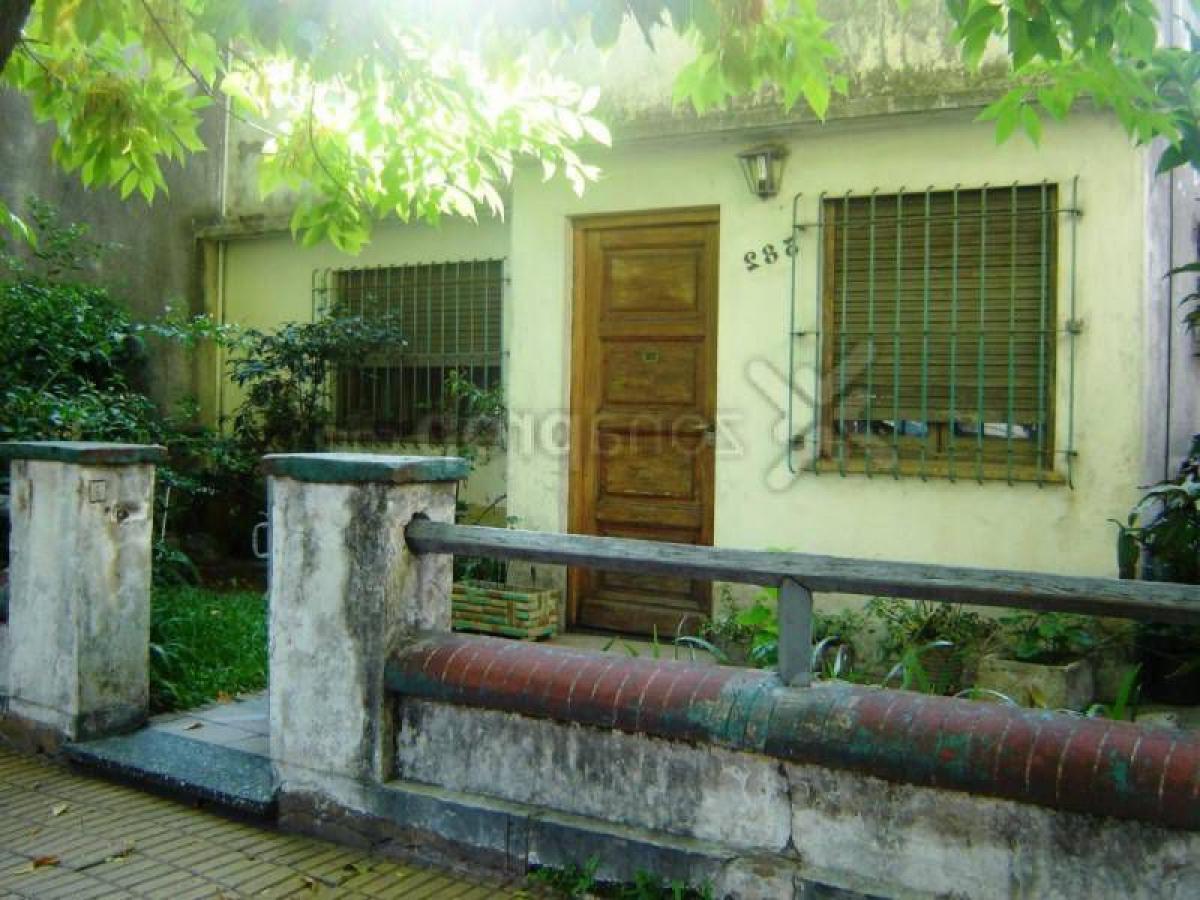 155m² Land in Vicente Lopez, Argentina No. 36754