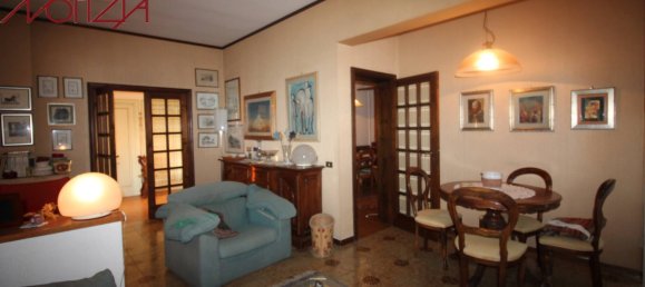4 Schlafzimmer Villa in Lucca, Italy, Nr. 11674 15