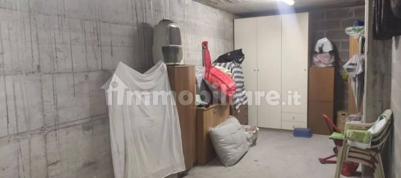 Garaje en Monza, Italy 32 m² No. 59782 3