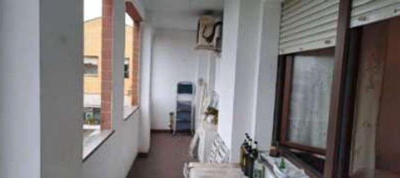 3 rooms Apartment in Prato, Italy No. 300073 9