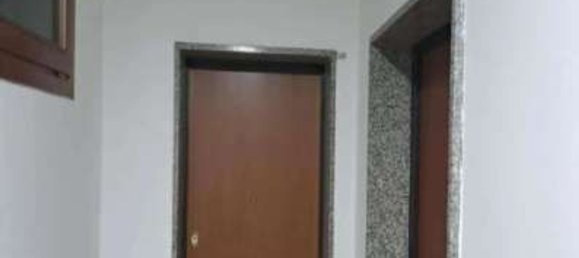 3 rooms Apartment in Prato, Italy No. 300073 4